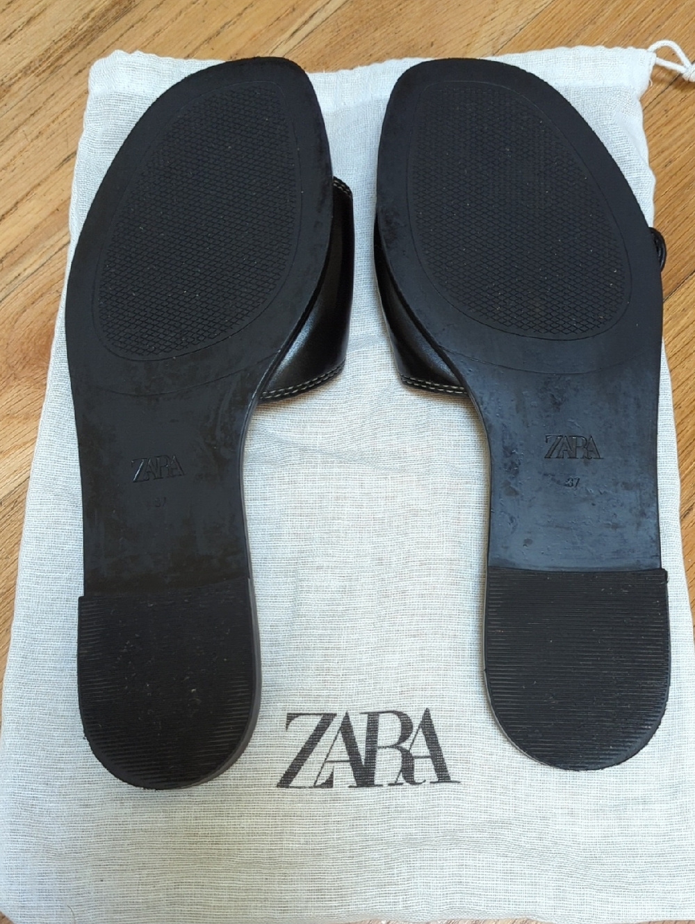 Zara Black Slide Flat Slippers/Sandals with Silver Tone Buckle Size 37 (6.5 US) - Picture 8 of 9